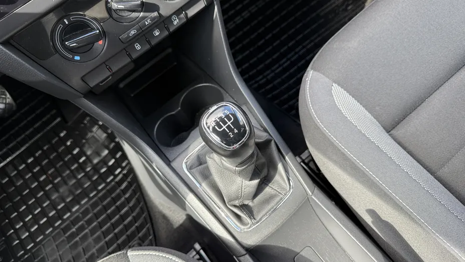 SKODA Rapid Rapid 1.0 TSI Ambition