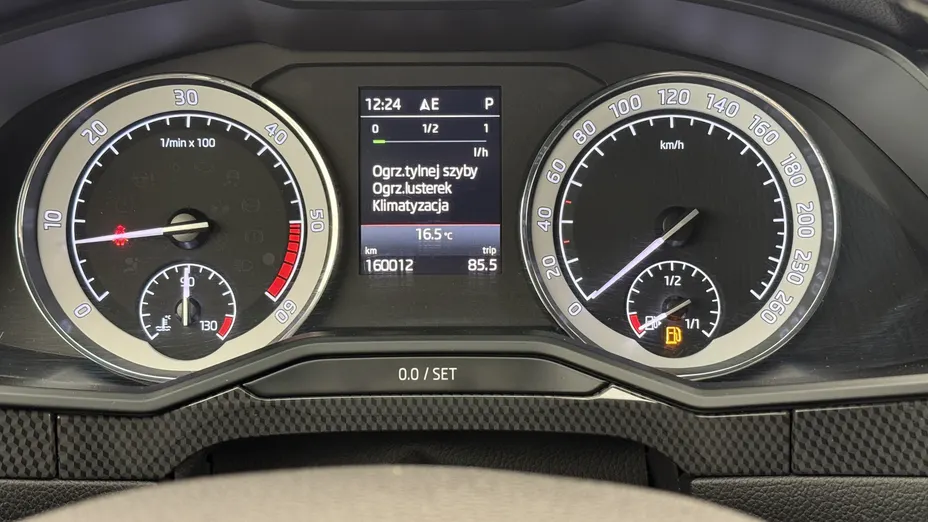 SKODA Superb Superb 2.0 TDI Sportline DSG