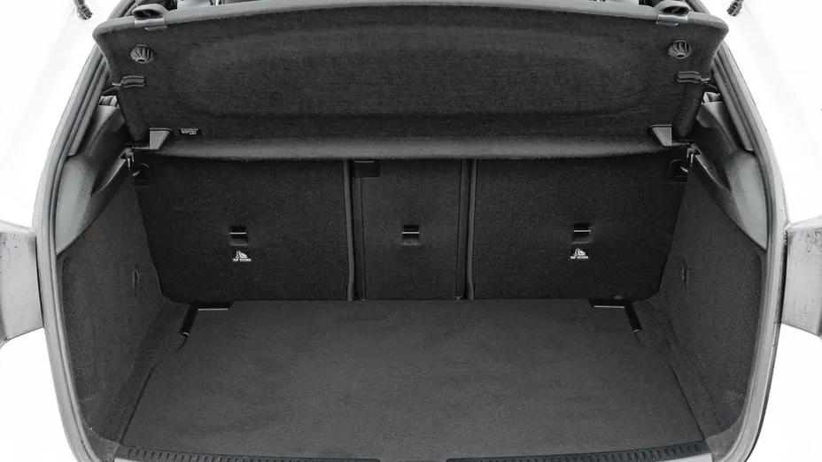 MERCEDES-BENZ A Klasa A 180 Style 7G-DCT