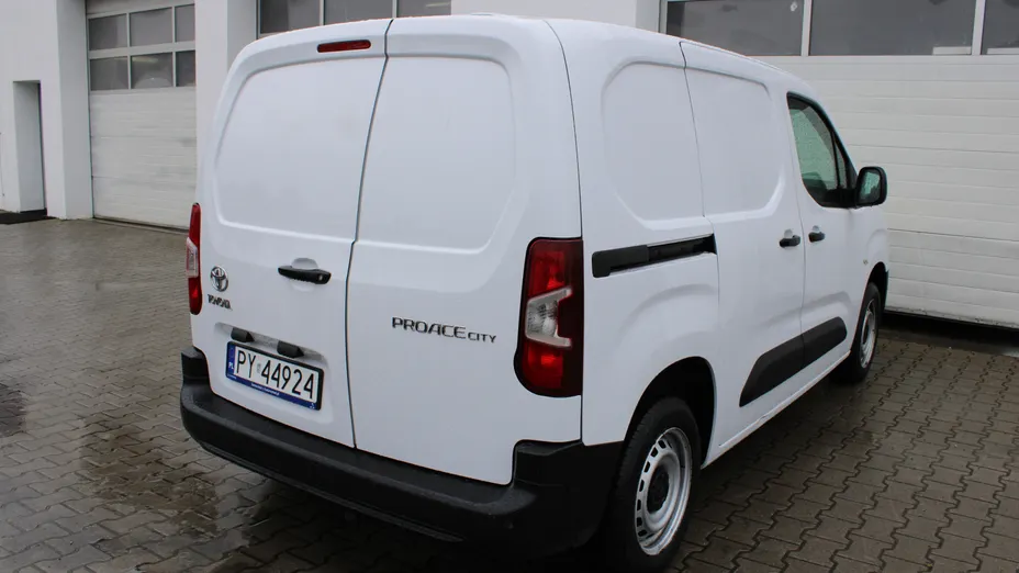TOYOTA Proace City Proace City 1.5 D-4D Standard 2,0t Active