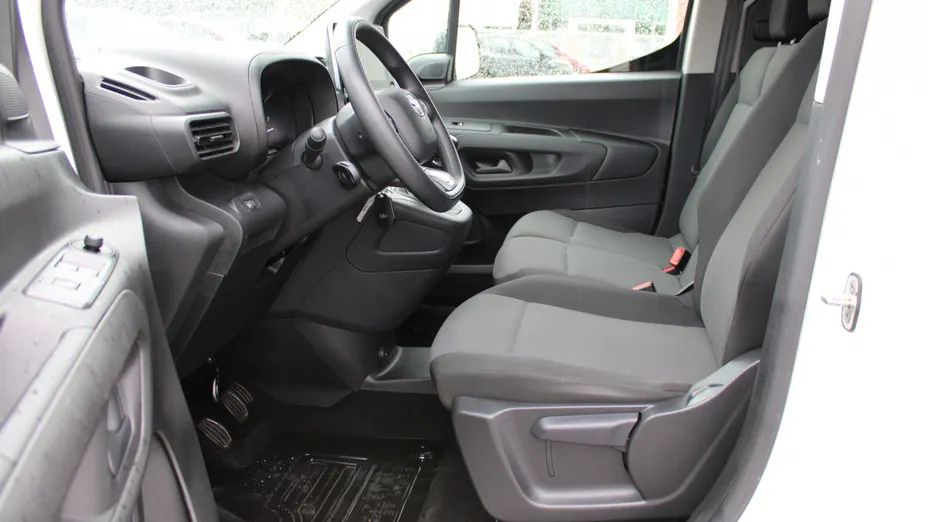 TOYOTA Proace City Proace City 1.5 D-4D Standard 2,0t Active
