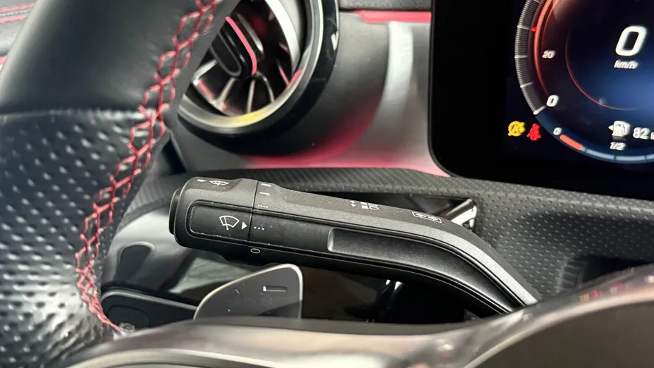 MERCEDES-BENZ CLA CLA 200 AMG Line 7G-DCT