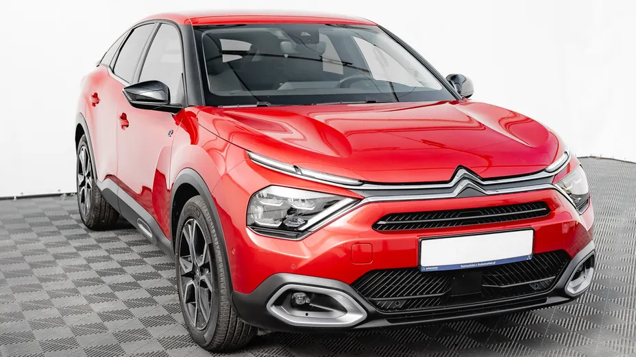CITROEN C4 e-C4 EV136 50kWh Shine