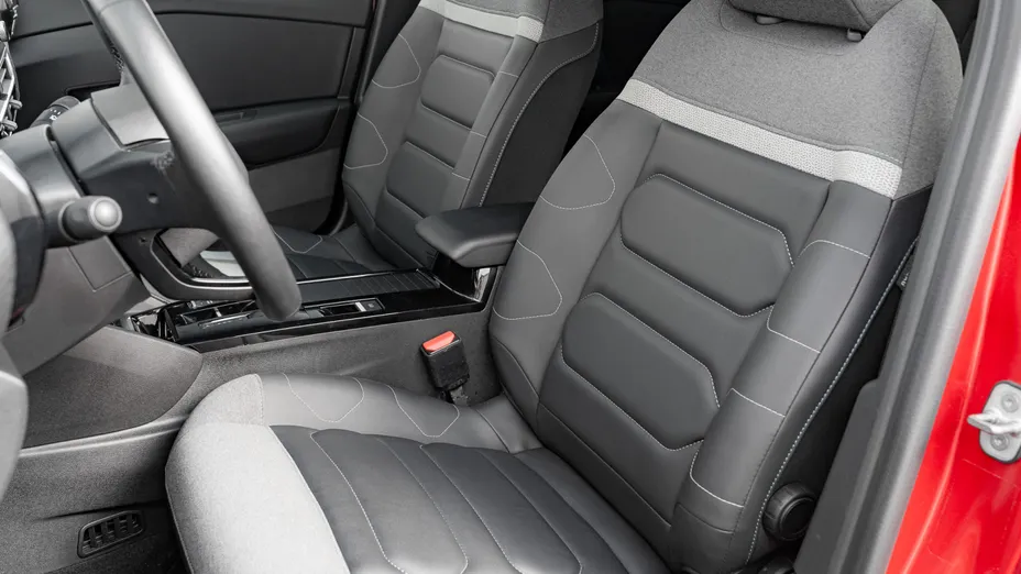 CITROEN C4 e-C4 EV136 50kWh Shine