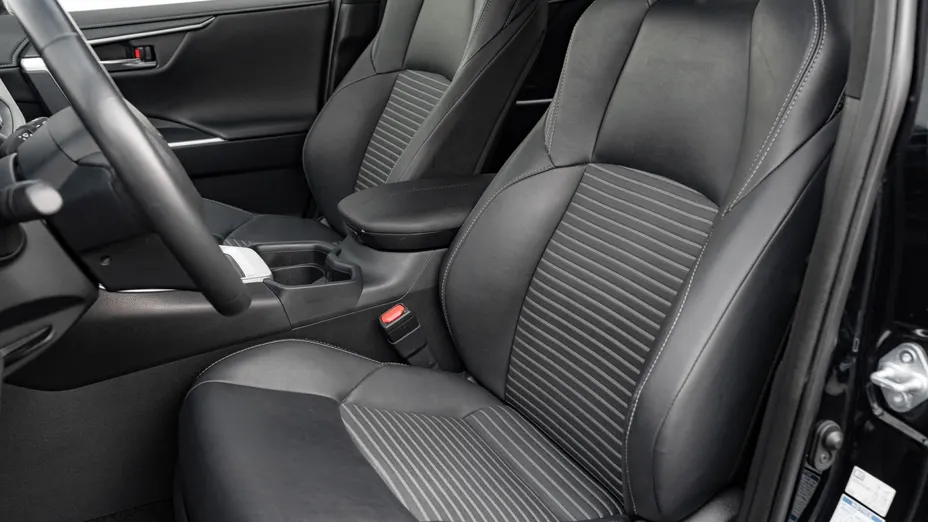 TOYOTA RAV4 RAV4 2.5 Hybrid Black Edition by JBL 4x4