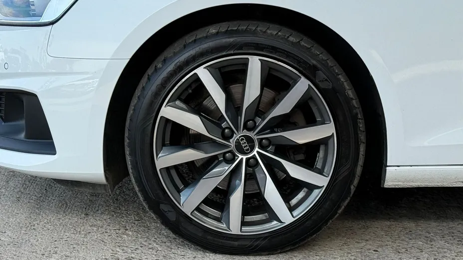 AUDI A4 A4 35 TFSI mHEV S tronic