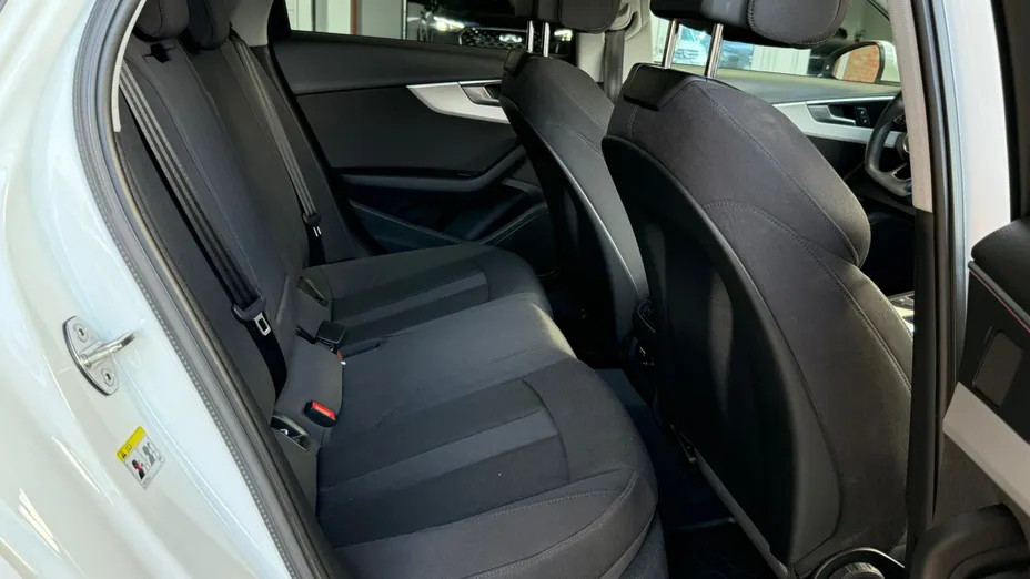 AUDI A4 A4 35 TFSI mHEV S tronic