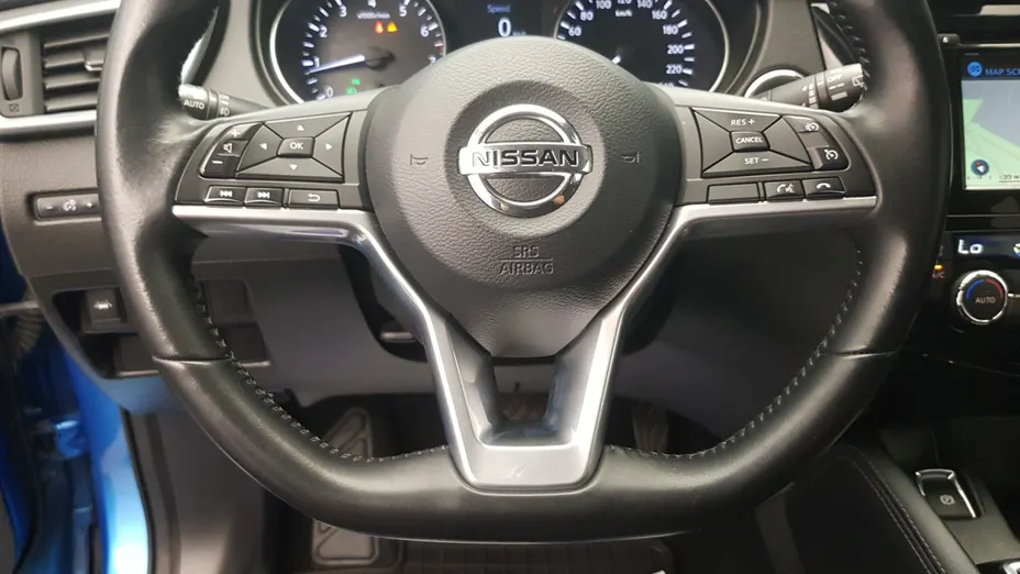 NISSAN Qashqai Qashqai 1.2 DIG-T N-Connecta Xtronic