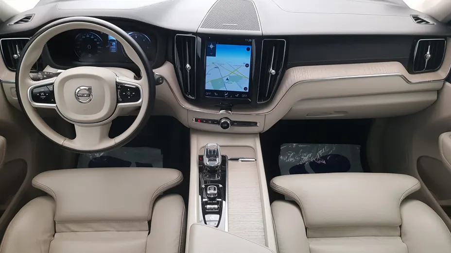 VOLVO XC60 XC60 B5 D AWD Inscription aut