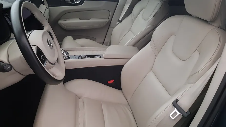 VOLVO XC60 XC60 B5 D AWD Inscription aut