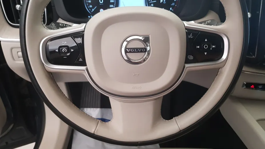 VOLVO XC60 XC60 B5 D AWD Inscription aut