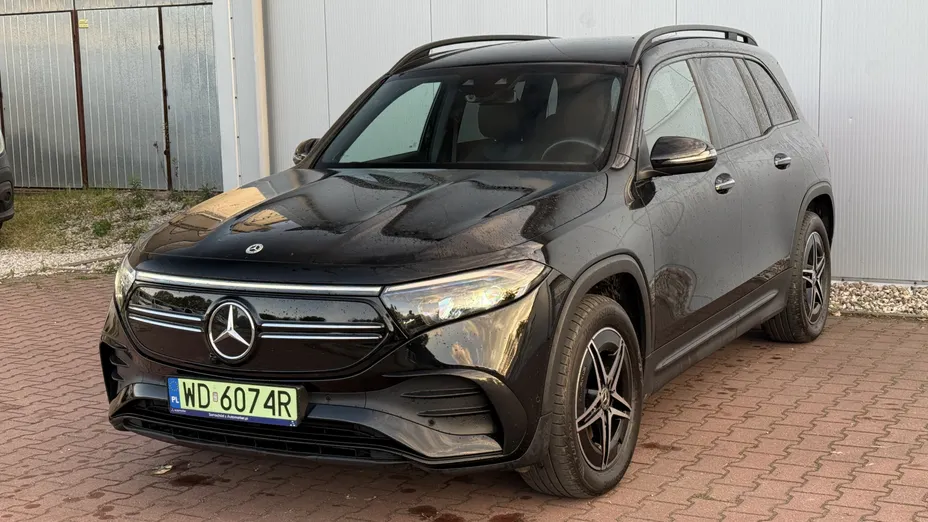 MERCEDES-BENZ EQB EQB 250 66.5kWh AMG