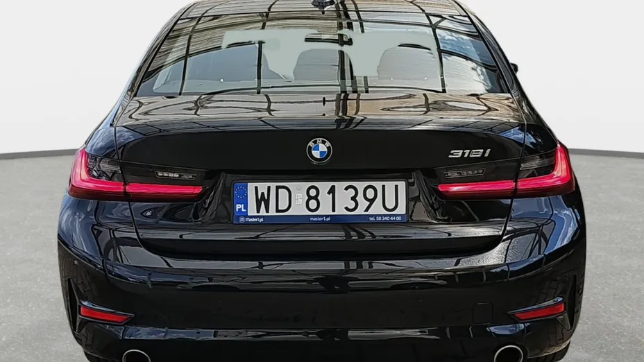 BMW Seria 3 318i Advantage aut