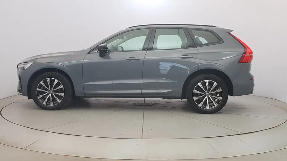 VOLVO XC60 XC60 B4 D AWD Plus Dark aut