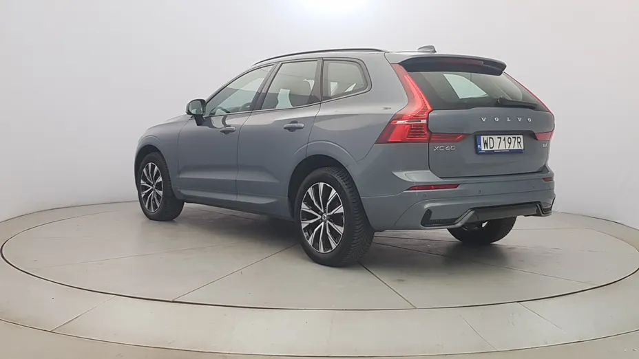 VOLVO XC60 XC60 B4 D AWD Plus Dark aut