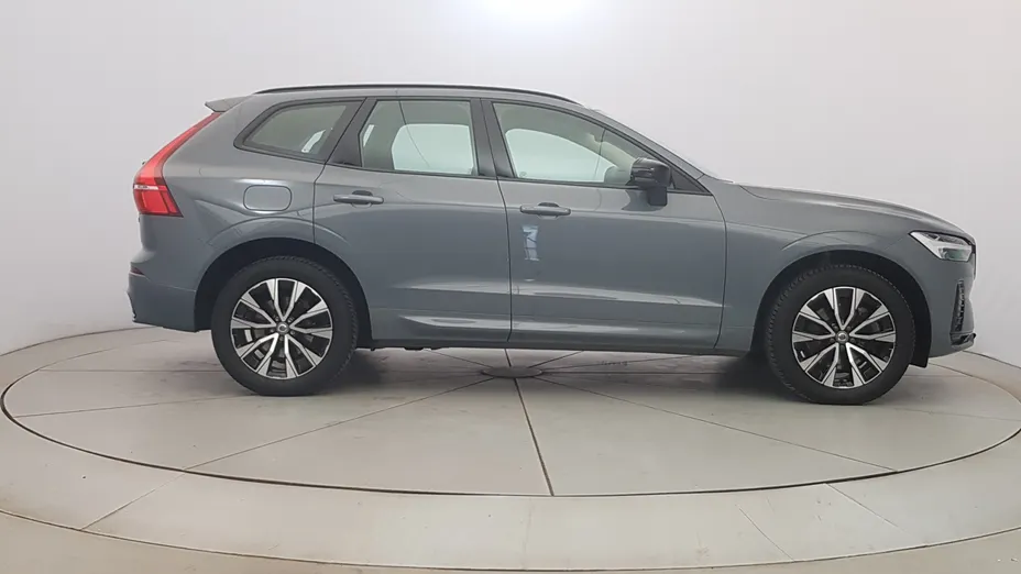 VOLVO XC60 XC60 B4 D AWD Plus Dark aut