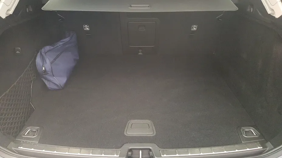 VOLVO XC60 XC60 B4 D AWD Plus Dark aut