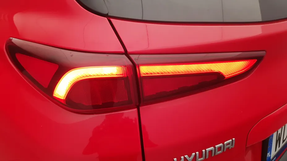 HYUNDAI Kona Kona 1.6 T-GDI Premium 4WD DCT