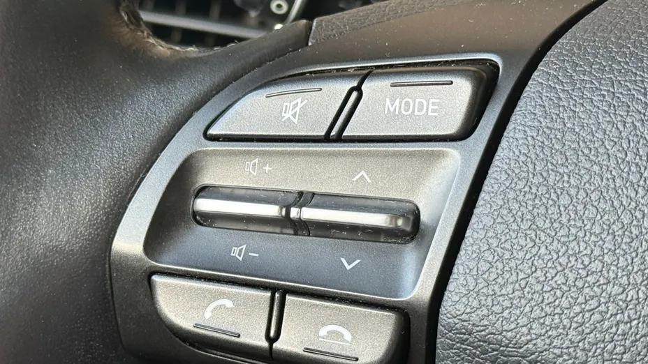 HYUNDAI i30 i30 1.5 DPI Classic +