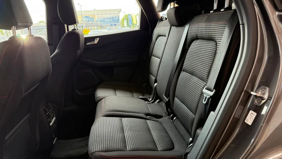 FORD Kuga Kuga 1.5 EcoBoost FWD ST-Line