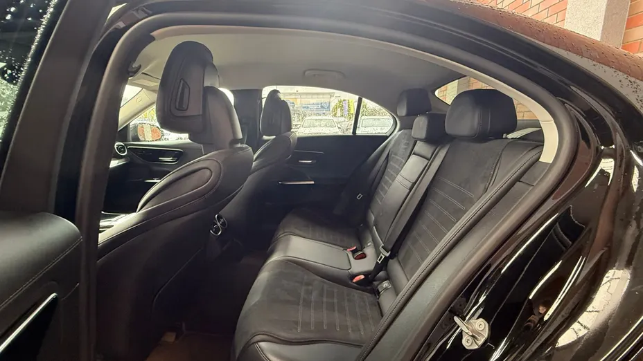 MERCEDES-BENZ C Klasa C 180 mHEV AMG