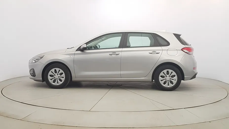 HYUNDAI i30 i30 1.5 DPI Classic +