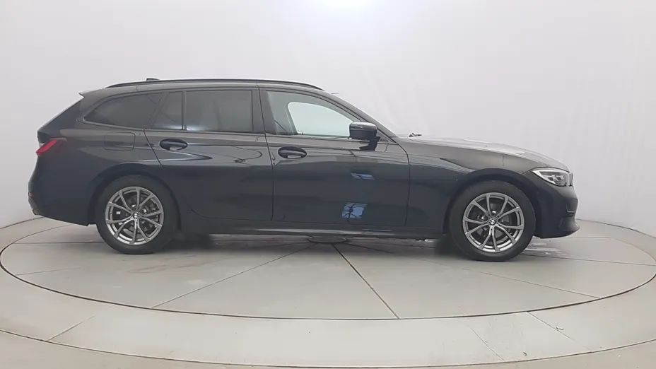 BMW Seria 3 318i Sport Line aut