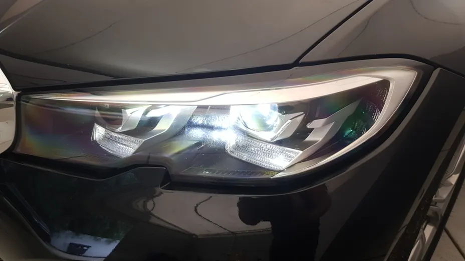 BMW Seria 3 318i Sport Line aut