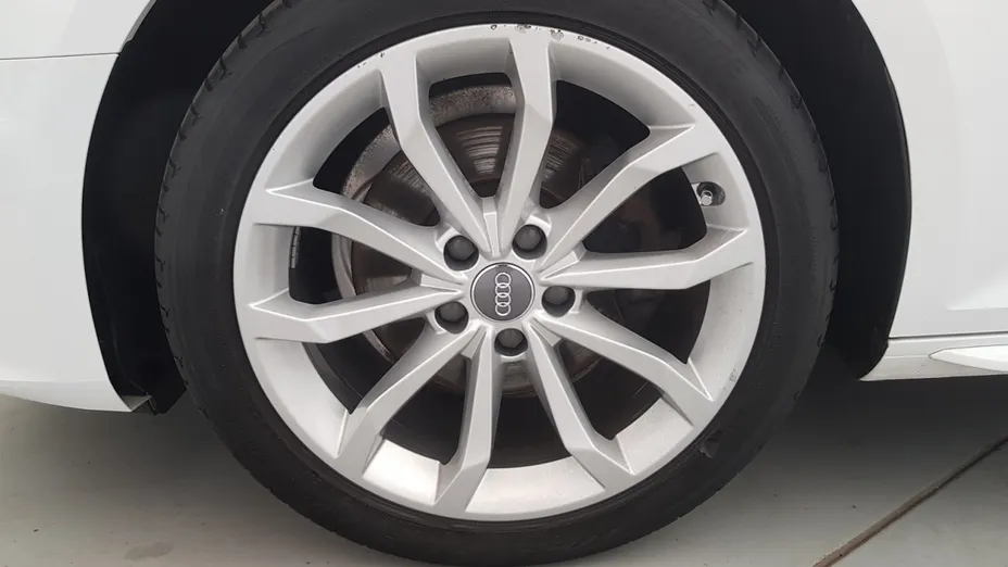AUDI A4 A4 35 TFSI S tronic