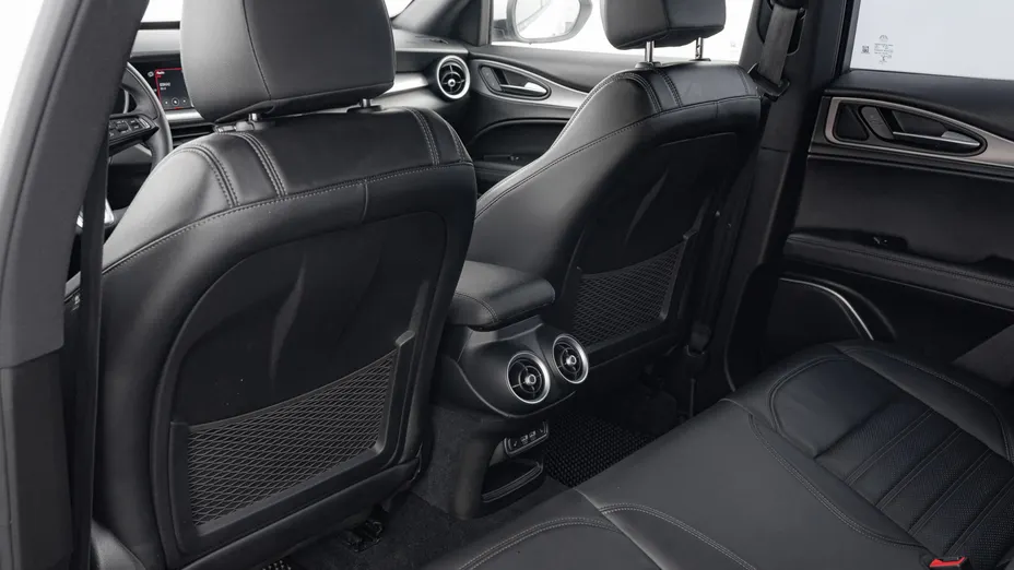 ALFA ROMEO Stelvio Stelvio 2.0 Turbo Veloce Q4 aut