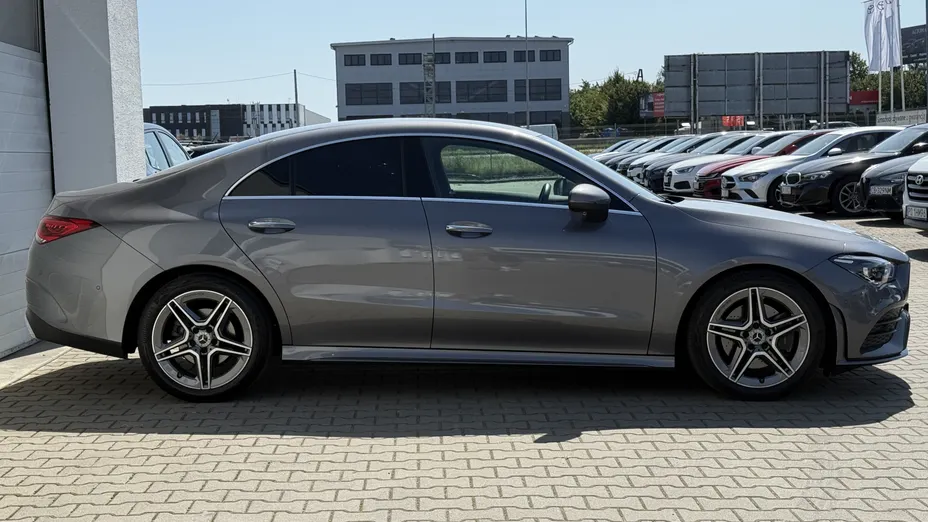 MERCEDES-BENZ CLA CLA 200 AMG Line 7G-DCT
