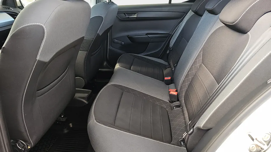 SKODA Fabia Fabia 1.0 TSI Ambition