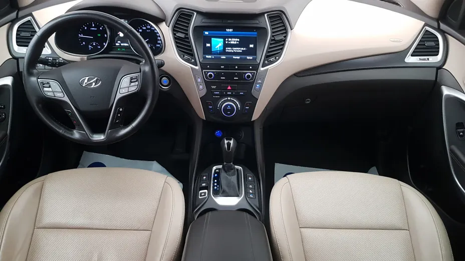 HYUNDAI Santa Fe Santa Fe 2.0 CRDi Platinum 4WD aut