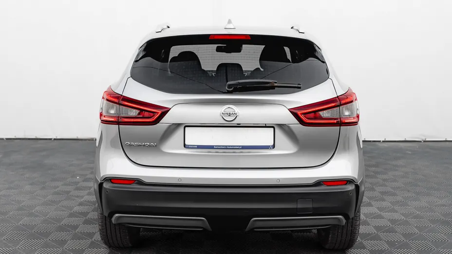 NISSAN Qashqai Qashqai 1.3 DIG-T N-Connecta