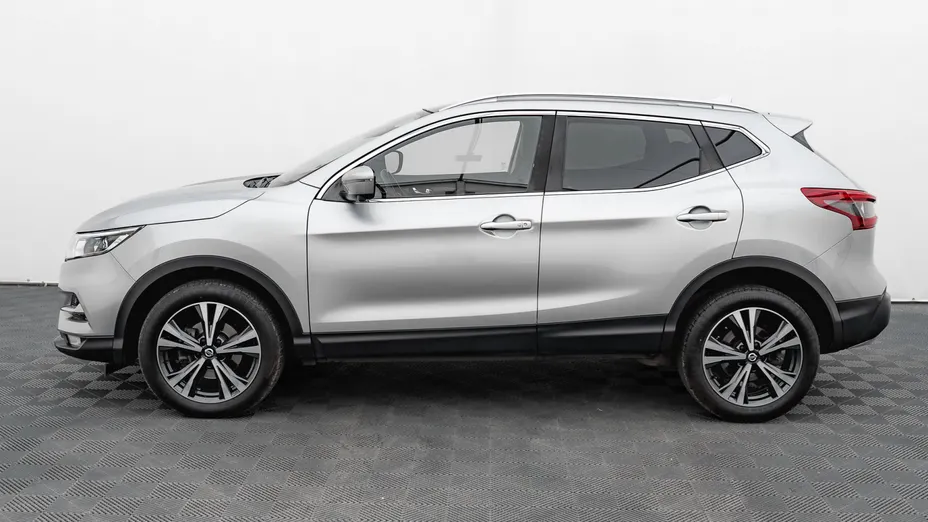NISSAN Qashqai Qashqai 1.3 DIG-T N-Connecta