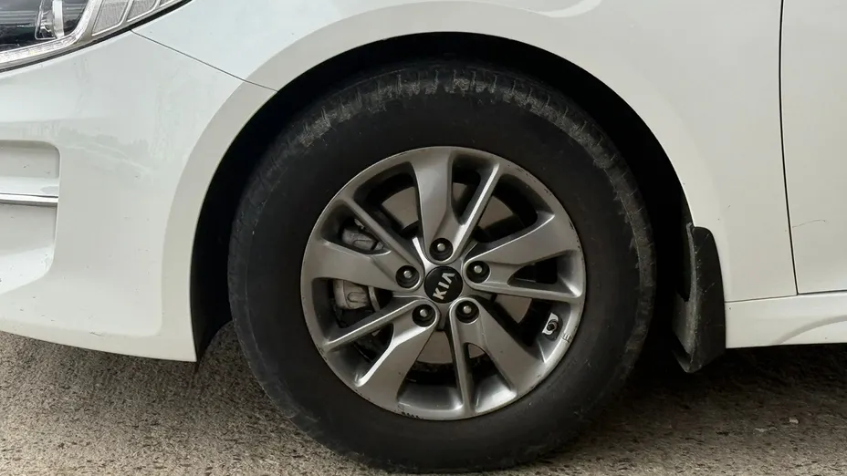 KIA Optima Optima 2.0 M