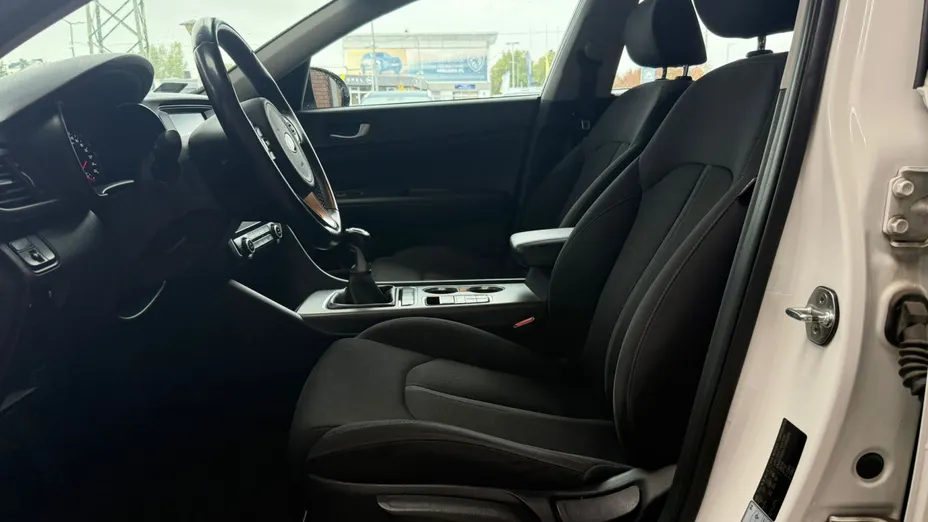 KIA Optima Optima 2.0 M