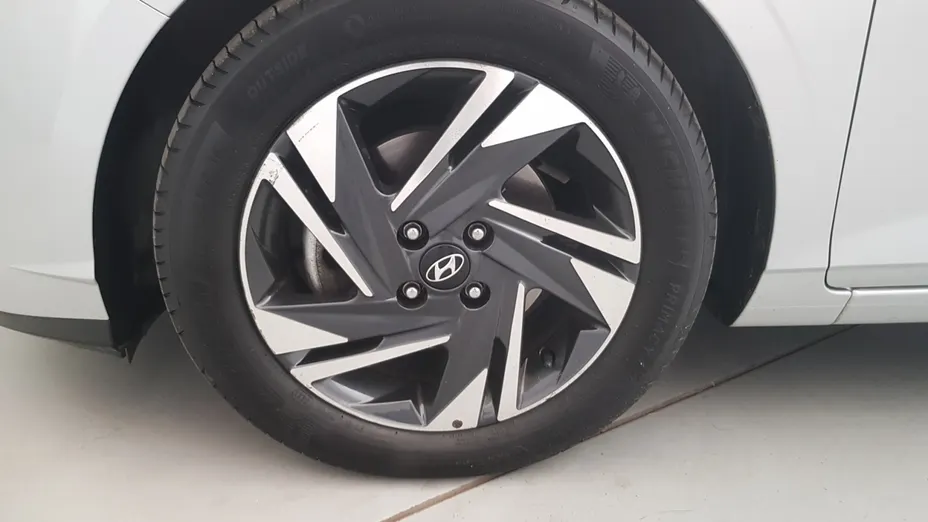 HYUNDAI i20 i20 1.0 T-GDi Modern