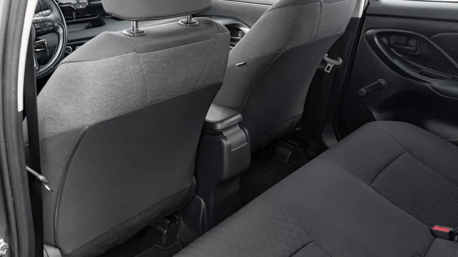 TOYOTA Yaris Yaris Hybrid 1.5 Comfort