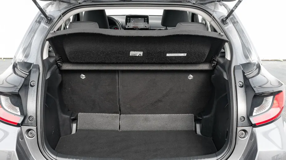 TOYOTA Yaris Yaris Hybrid 1.5 Comfort