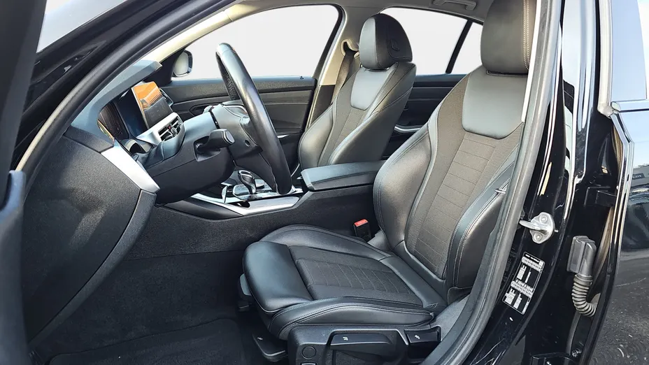 BMW Seria 3 318d Sport Line aut