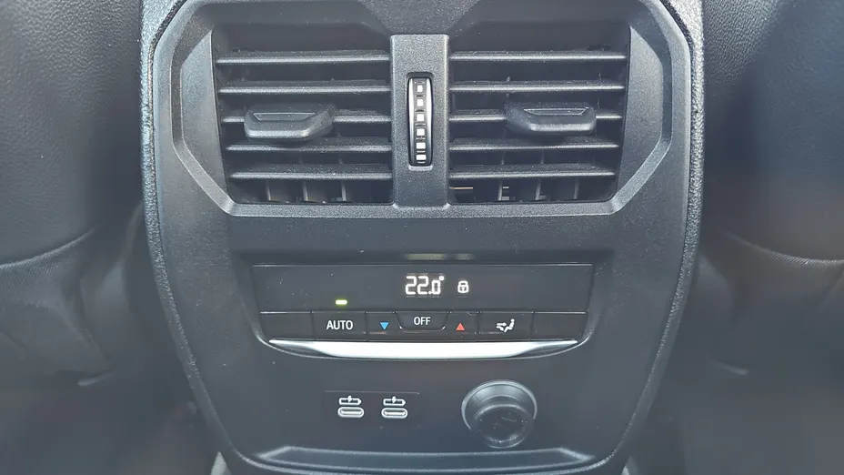 BMW Seria 3 318d Sport Line aut