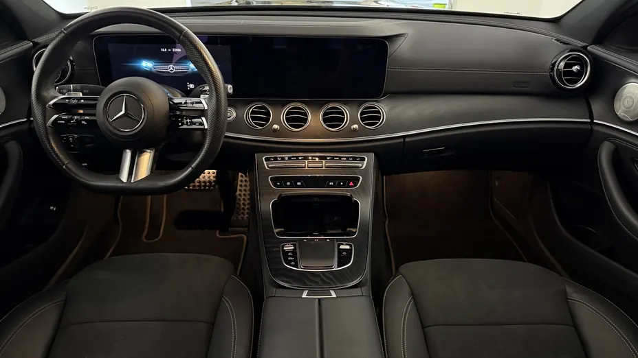 MERCEDES-BENZ E Klasa E 220 d 4-Matic AMG