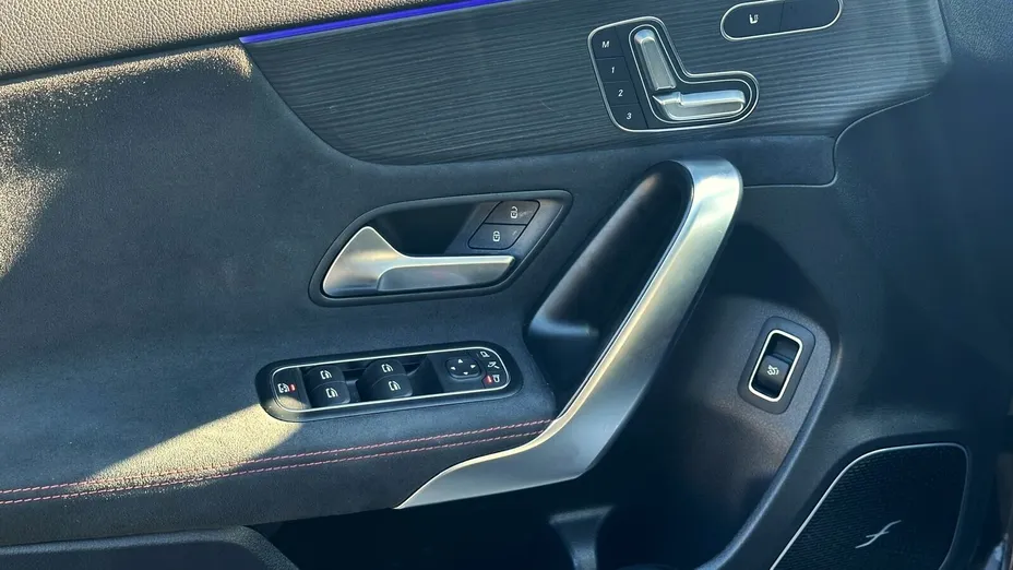 MERCEDES-BENZ A Klasa A 200 7G-DCT