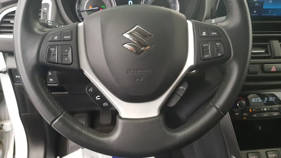 SUZUKI S-Cross S-Cross 1.4 SHVS Premium
