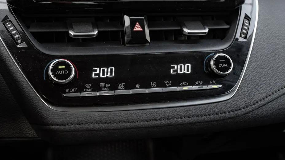 TOYOTA Corolla Corolla 1.5 Comfort