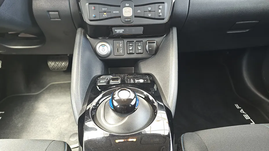 NISSAN Leaf Leaf 40kWh N-Connecta