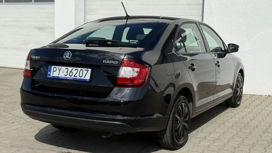 SKODA Rapid Rapid 1.0 TSI Ambition