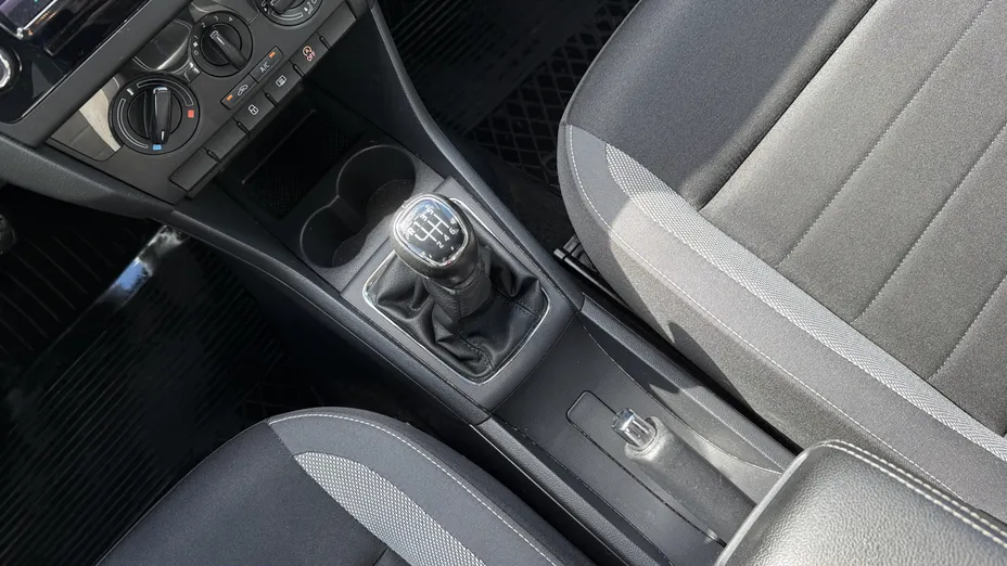 SKODA Rapid Rapid 1.0 TSI Ambition