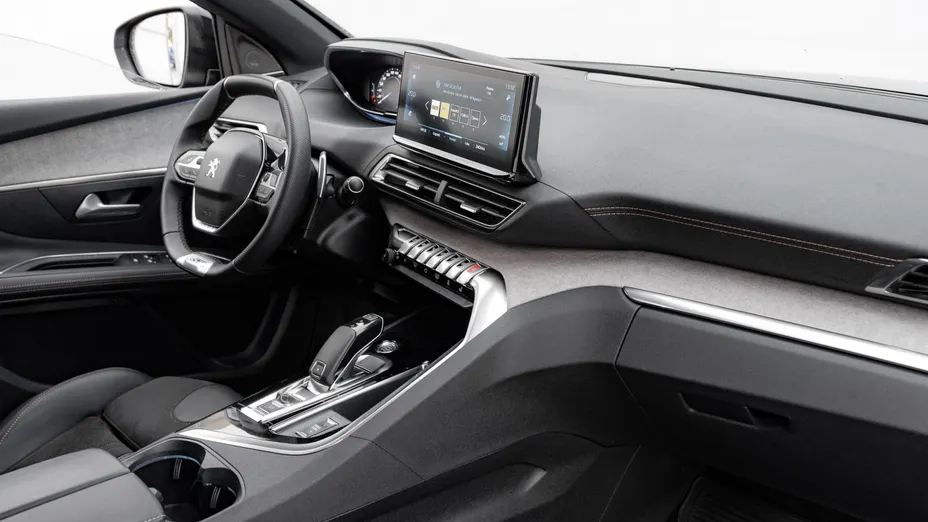 PEUGEOT 3008 3008 1.6 PureTech GT S&S EAT8